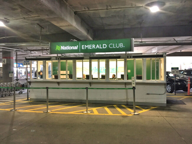 Customer Return Booth V15-056