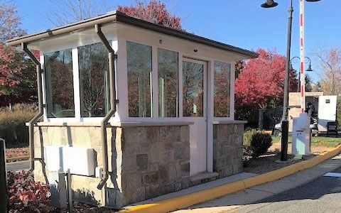 Pros and Cons of a Prefab Security Booth